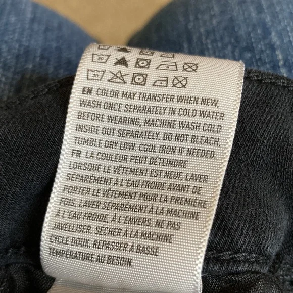 American Eagle size 8 high rise black jeggings. - Picture 10 of 11